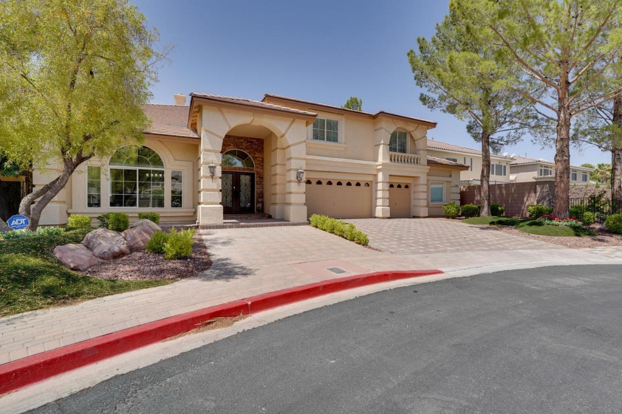 Elegant Las Vegas Home With Pool And Putting Green! Exteriér fotografie